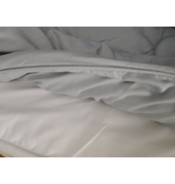 富安娜家纺床垫保护垫防滑加厚床褥子超柔可折叠水洗垫榻榻米垫1米8床灰