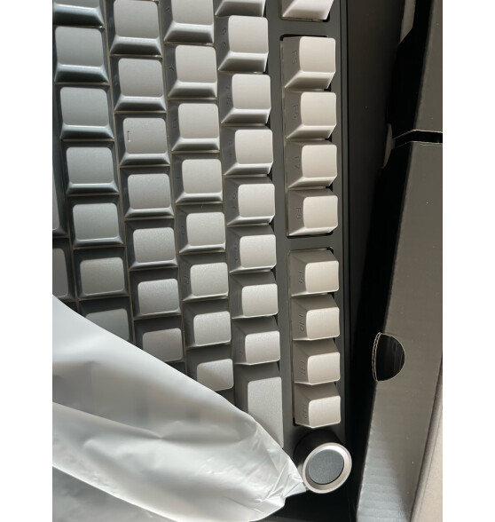 狼蛛（AULA）F75客制化机械键盘gasket结构全键热插拔无线三模蓝牙电竞游戏办公 风铃紫 冰脉轴