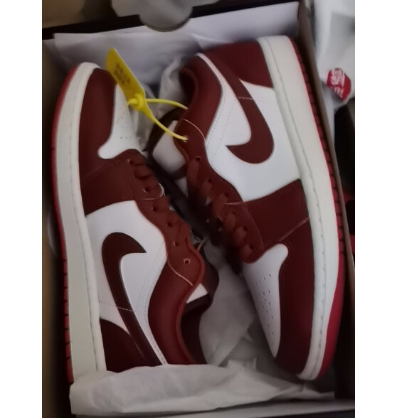 耐克NIKE篮球鞋男AJ1乔1AIR JORDAN 1运动鞋春夏FJ3459-160白/红44