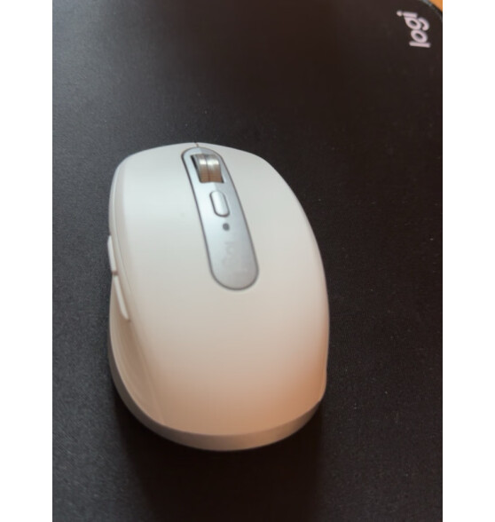 罗技（Logitech）MX Anywhere3 for Mac无线蓝牙办公鼠标极速滚轮+鼠标垫套装 太空银 Mac版