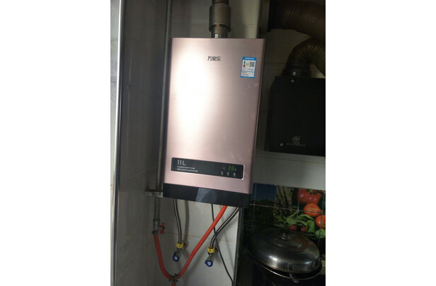 万家乐热水器e1