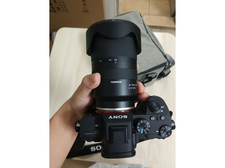 真相反馈腾龙a036 28-75mm f2.8 di iii rxd好用吗?听说质量真的很烂?