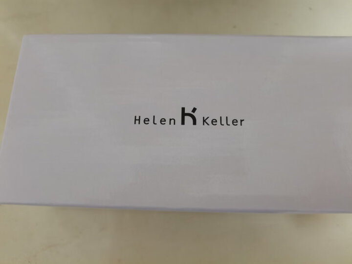 海伦凯勒是聋哑人还是聋哑盲人
