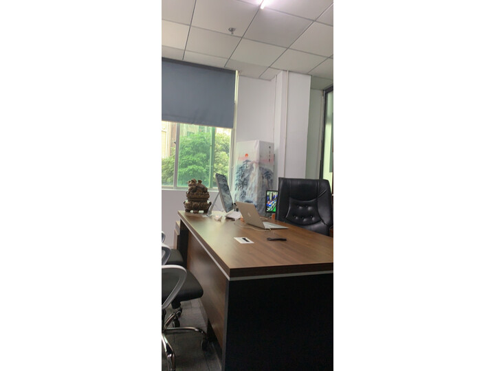 放办公室里面用,还没有用,深圳的冬天很少用的到