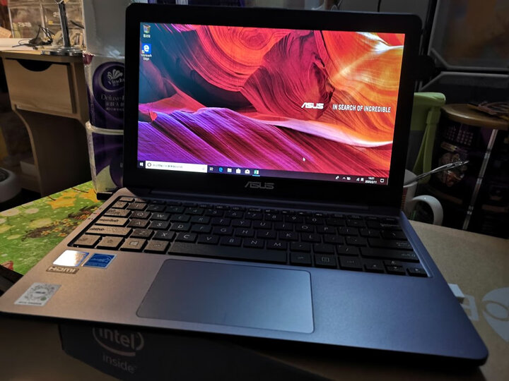 【真实测评揭秘】华硕笔记本电脑e203超薄轻薄11.6英寸怎么样?