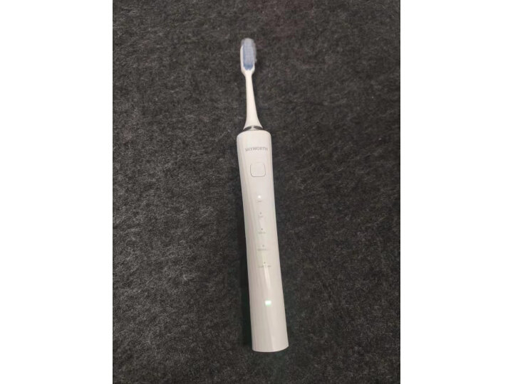 创维（SKYWORTH）电动牙刷男女士成人声波震动牙刷 可替换电动牙刷头超细软刷毛 C203白色丨5种模式丨深入劲白