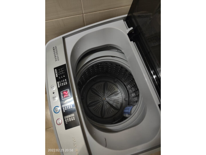 奥克斯（AUX）洗衣机全自动波轮 小型迷你宿舍租房家用 十种程序 桶风干 低噪节能 24小时预约洗涤 【上新直降】HB30Q42-U508透明黑