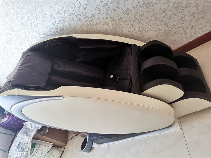 好评内幕爆料:本末(benmo)按摩椅智能家用3d机械手g1芯悦椅怎么样?