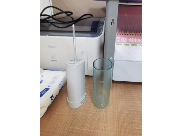 飞利浦 Sonicare 小净瓶 便携式冲牙器 洗牙器 水牙线  HX3331/02 绿色