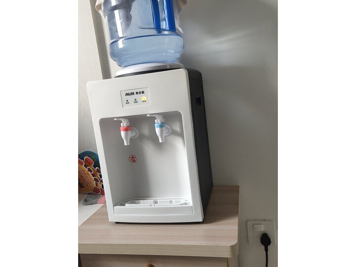 奥克斯(AUX)饮水机 家用迷你小型制热型台式桌面 饮水器 经典立式温热饮水机【2年换新】