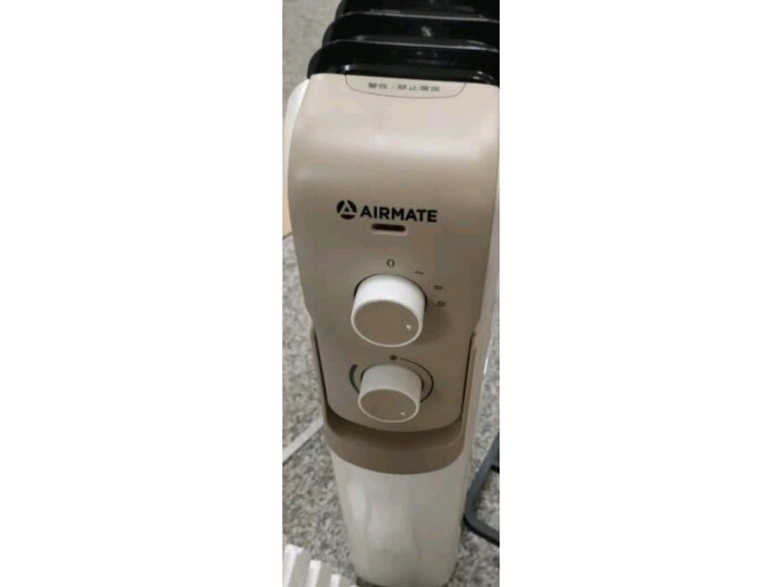 艾美特（Airmate）京品家电 取暖器/电暖器家用/电暖气片 办公室/带烘干衣架13片大面积电热油汀HU1329-W