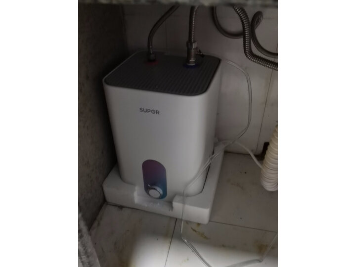 苏泊尔（SUPOR）6.6升上出水小厨宝1500W家用厨房速热电热水器小巧尺寸E06-UK02