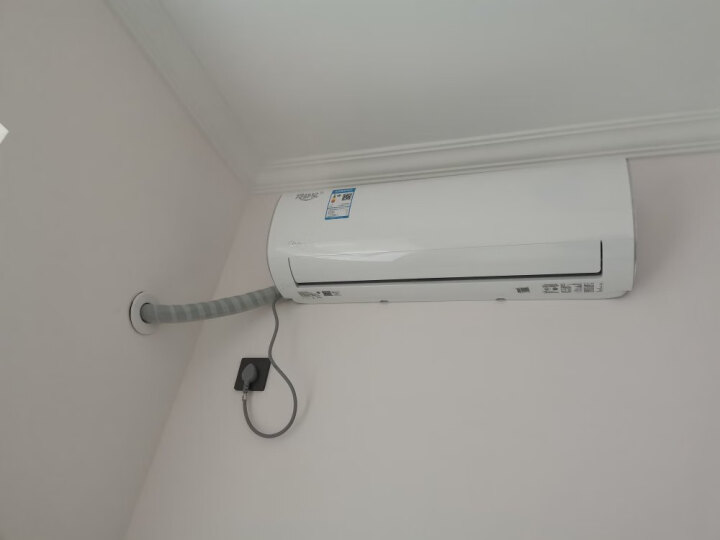 美的空调 新一级省电节能 冷静星 卧室变频挂机 冷暖壁挂式空调 线下同款 APP控制 智能家电 大1匹(适用面积11-17㎡)