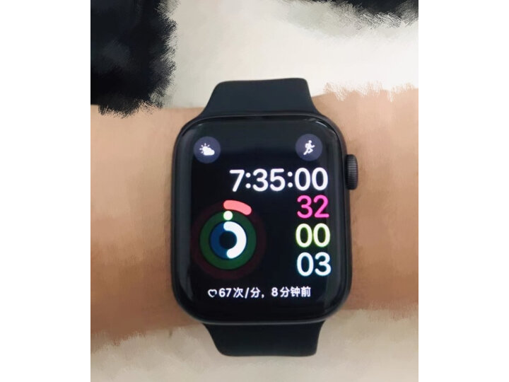 Apple Watch SE 智能手表 GPS款 44mm深空灰色铝金属表壳 午夜黑运动型表带MKQ63CH/A