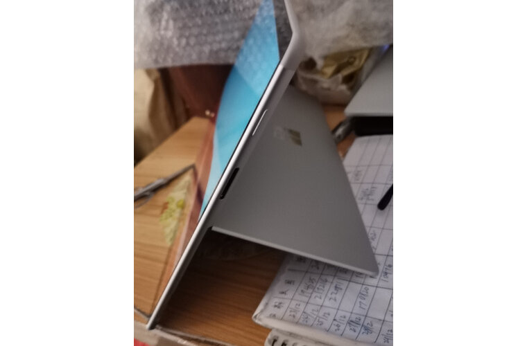 【震惊】微软Surface Pro X和Pro7对比，结果差强人意！