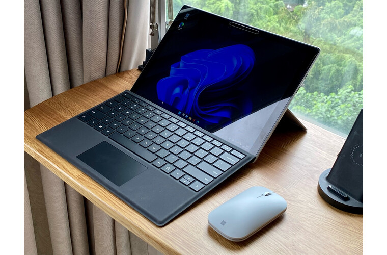 【震惊】微软Surface Pro X和Pro7对比，结果差强人意！