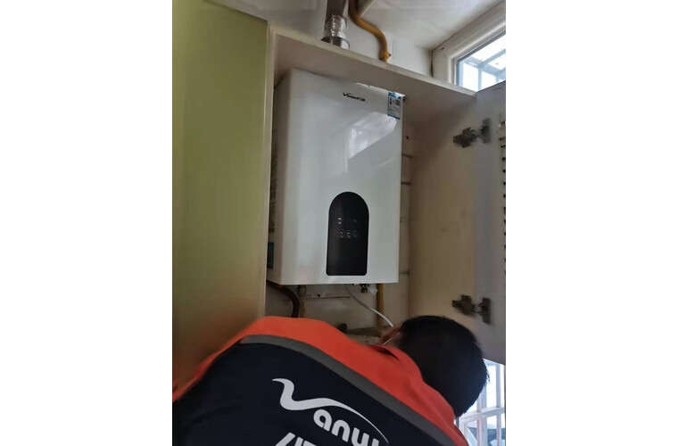 【深度对比】万和220J12和万和361W13哪个好？有什么区别？内情必看测评