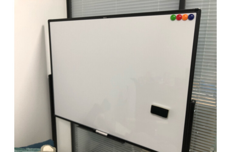 【真实体验】家用白板哪款好?得力33725白板怎么样?一个月体验揭秘 【真实体验】家用白板哪款好?得力33725白板怎么样?一个月体验揭秘