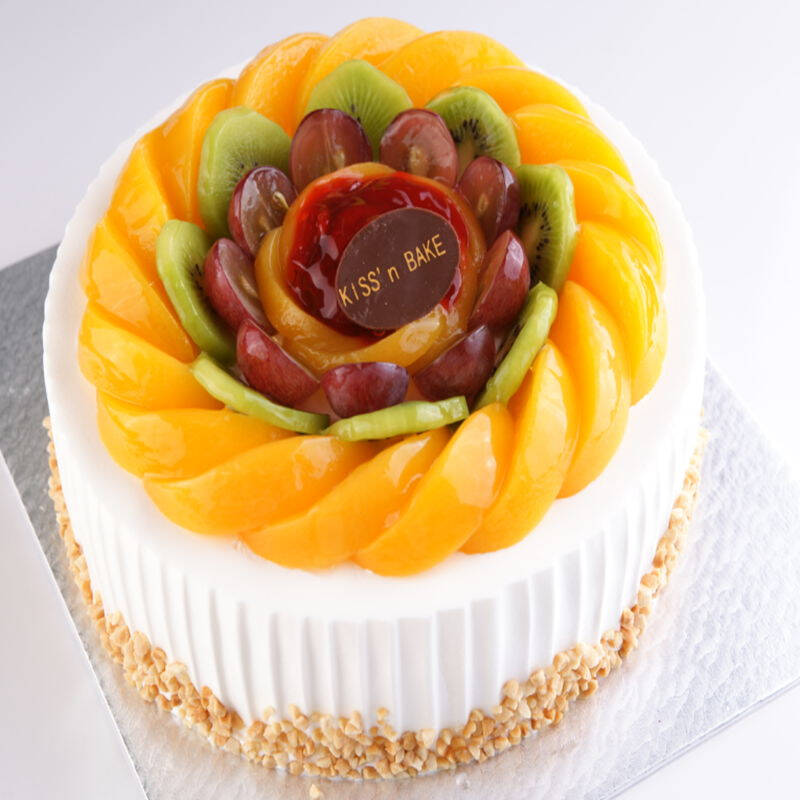 一见倾心 香草蛋糕胚夹水果布丁馅 精致烘焙 品味生活 18寸