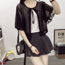 复古系带风衣，打造优雅女神