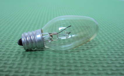 芳馨 香薰小夜灯灯泡 220V 10W E12灯口 F84240
