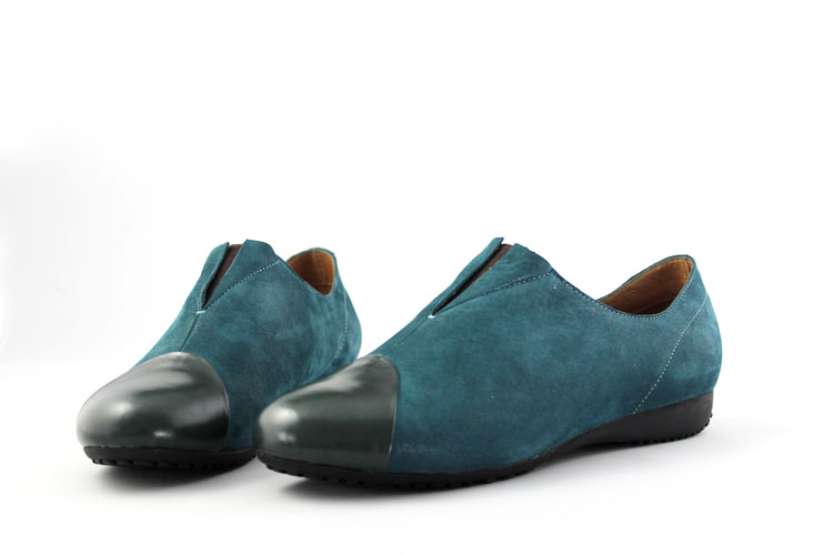 2013秋冬新款 凯萨罗帝casearotie 真皮低帮女鞋 舒适优雅 头层牛皮