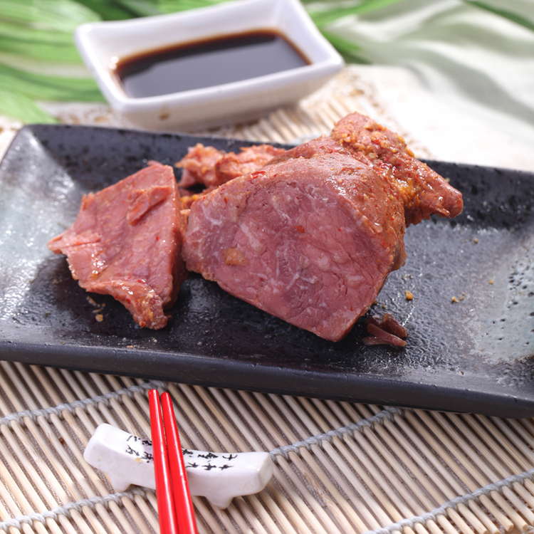 分离蛋白,食用盐,辣椒粉,大料,丁香,砂仁,水,食品添加剂 (三聚磷酸钠