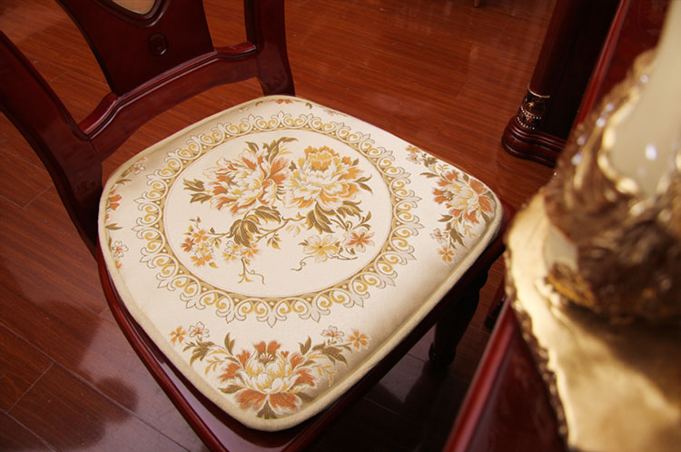 圣美绮 欧式餐椅垫子 提花 含芯加厚 可拆卸四季通用 1021-16红色椅垫 47*47不含芯