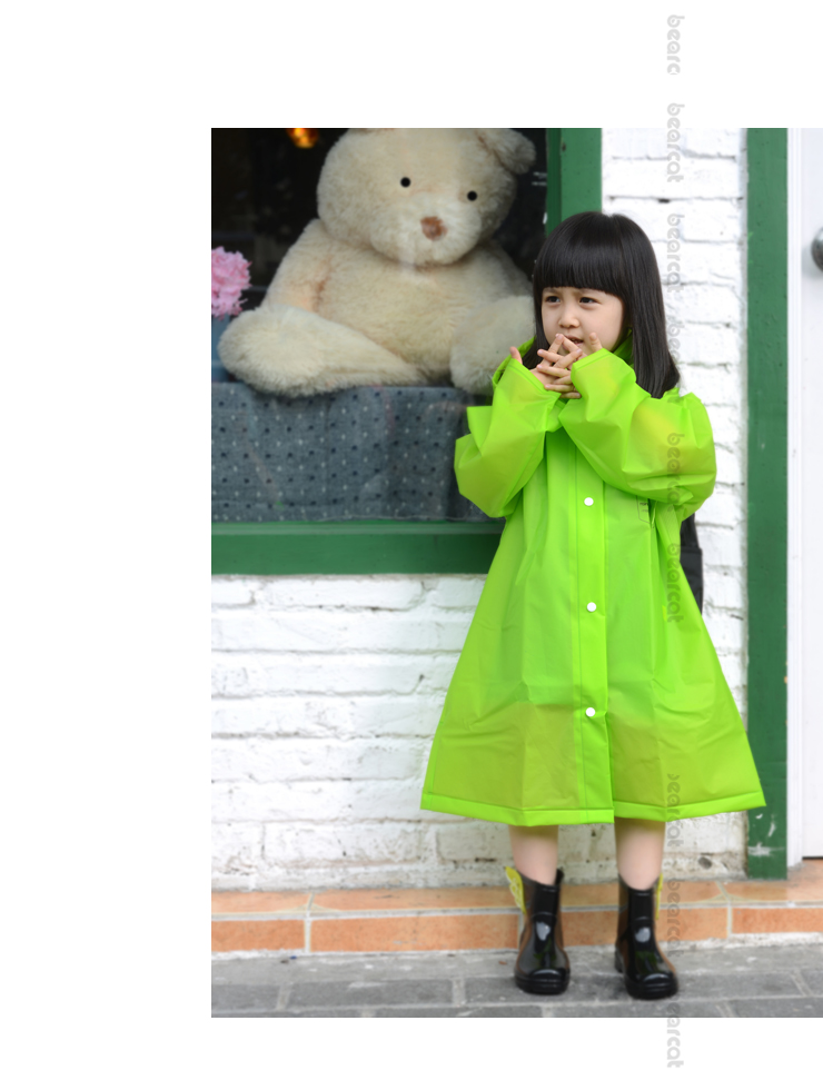 bearcat EVA半透明磨砂感户外雨衣 男女士情侣长款时尚雨衣雨披 儿童雨衣 1100 儿童绿色-带书包位 L