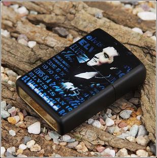 芝宝zippo打火机 黑哑漆 经典猫王24546