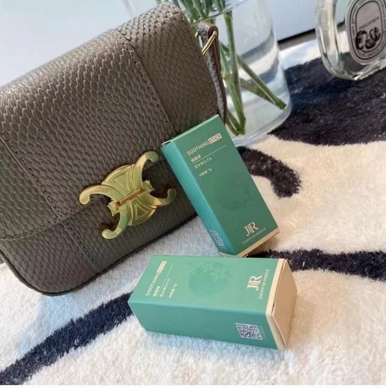 日本jardindereefur蚊子膏舒缓棒走珠夏日户外活动蚊虫止痒凝胶大人