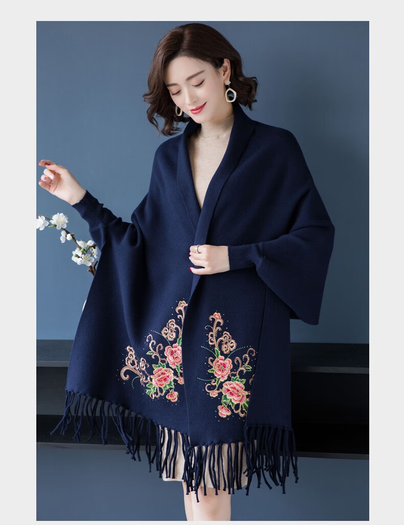 妈妈旗袍披肩女秋冬带袖羊毛披风外搭保暖围巾 牡丹花-紫红色【图片