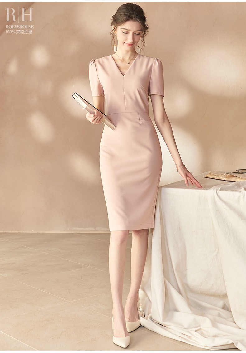 roeyshouse罗衣气质v领连衣裙女夏装新款简约显瘦粉色短袖泡泡袖中款