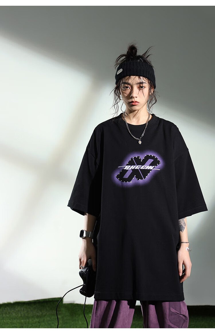 bjhg不计后果朋克风铆钉霓虹字母印花短袖t恤男潮牌宽松五分袖体恤