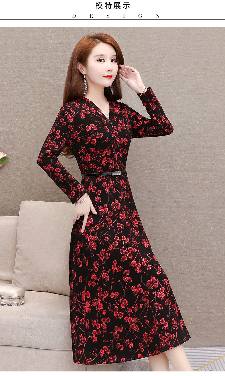 欧偲麦 冬裙连衣裙女秋冬打底裙女装衣服女裙子冬长袖新款时尚大码