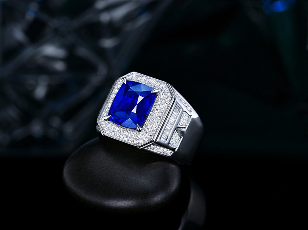 墨辰珠宝 斯里兰卡皇家蓝蓝宝石戒指 彩色宝石 18k金镶嵌 裸石重量4.