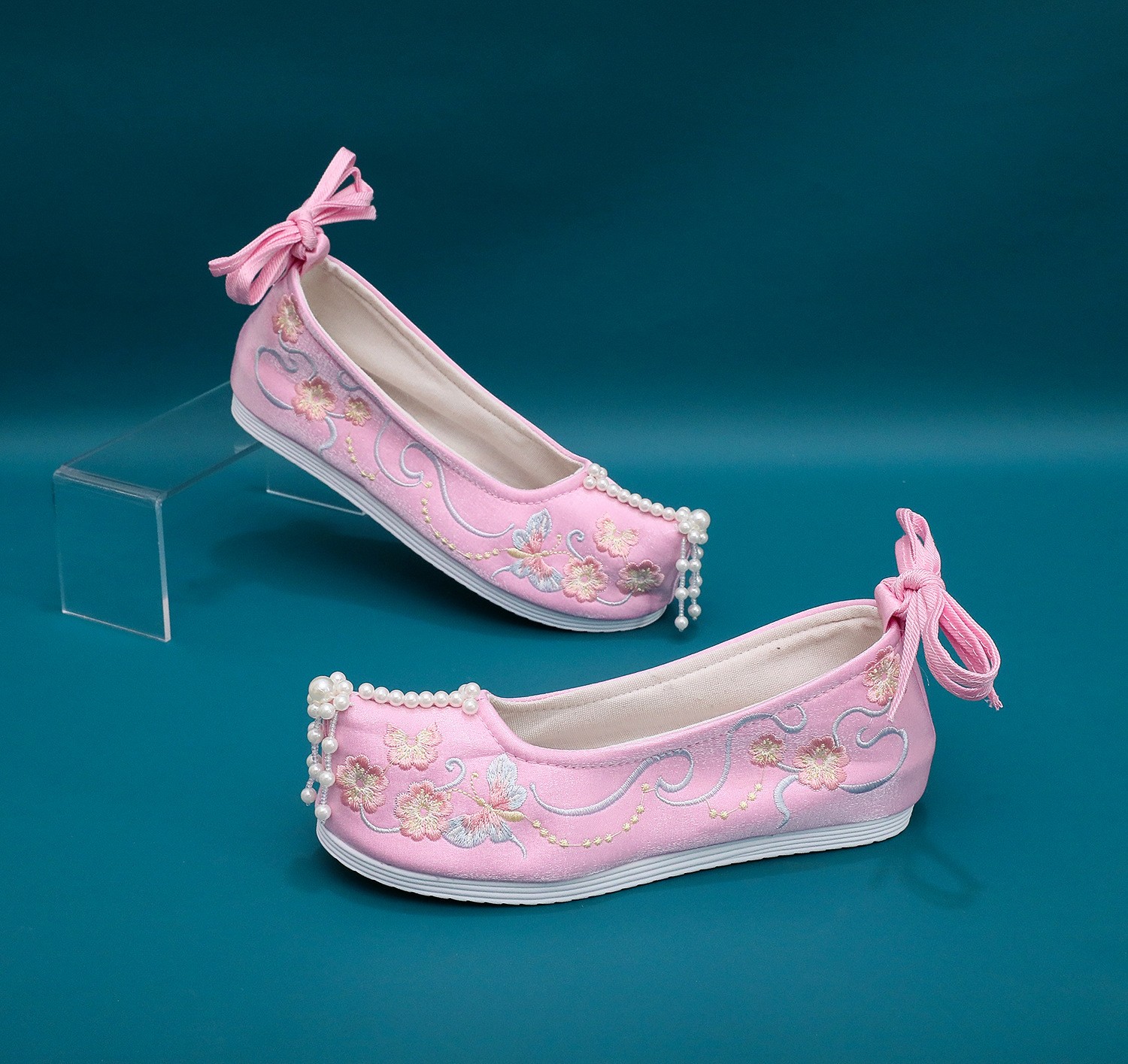 古风汉服鞋女古装鞋子搭配坡跟内增高学生舞蹈鞋翘头弓鞋绣花布鞋女