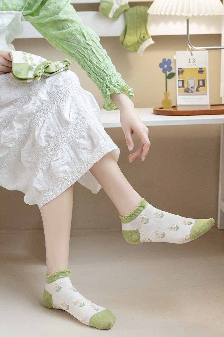 伦洛弗袜子女短袜春夏季薄款女绿色系列小清新花边刺绣日系学院风少女