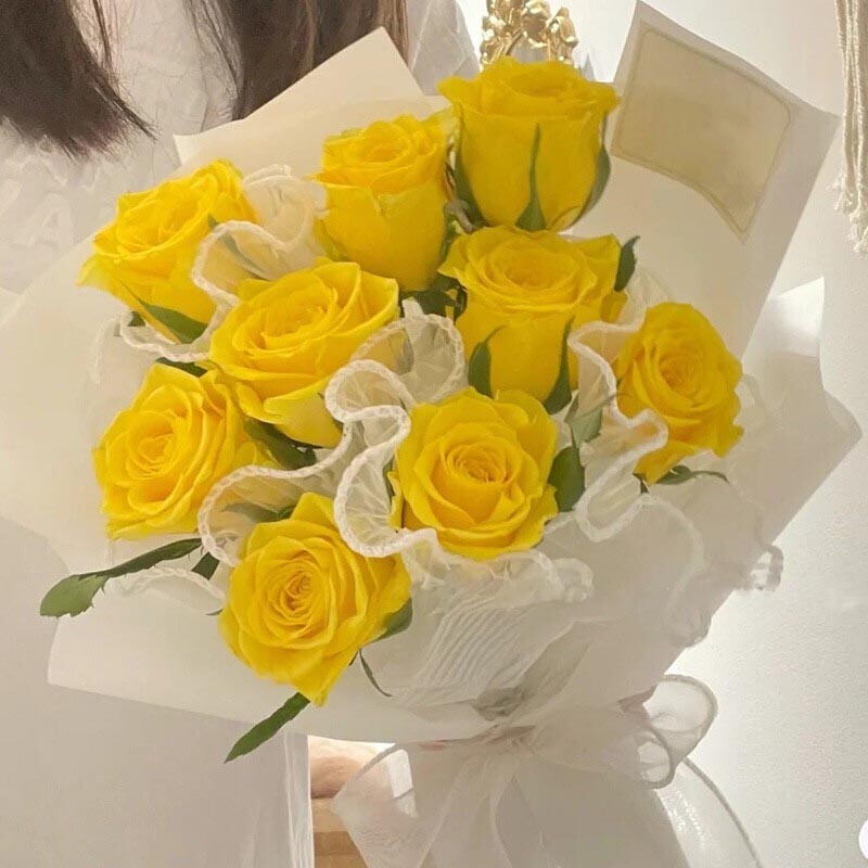 日告白送女友老婆闺蜜苏州广州武汉全国送花上门岚黛33朵黄玫瑰花束b