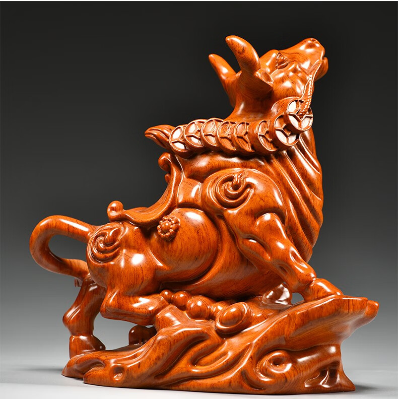 艺永轩 花梨实木雕刻牛气冲天摆件工艺品根雕十二生肖牛家居饰品董事
