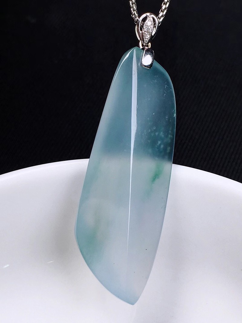 发源地冰飘花随形吊坠翡翠18k金镶钻缅甸a货玉石珠宝送女友礼物裸石