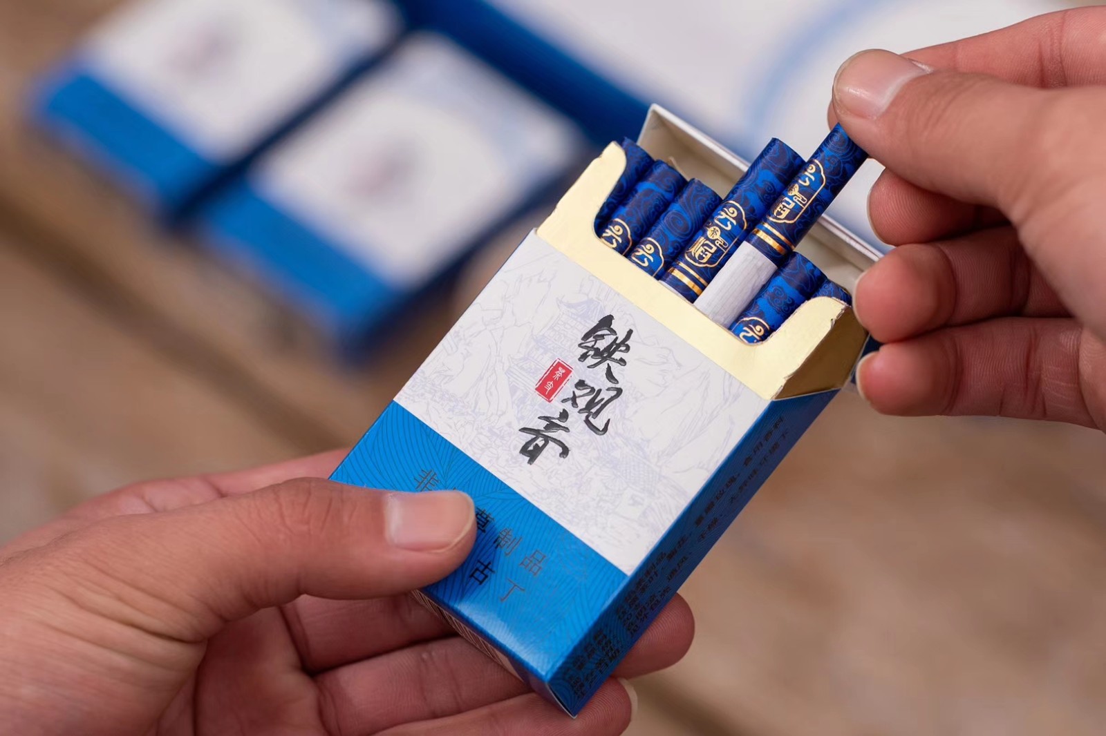 茶烟粗支云焰木盒可抽可泡烟一条烟云南烟茶点燃型控烟礼盒装粗支云焰