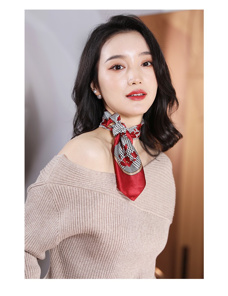 欧卡奥品牌真丝小方巾丝巾女春秋季百搭高级感搭配衬衫送礼妈妈桑蚕丝