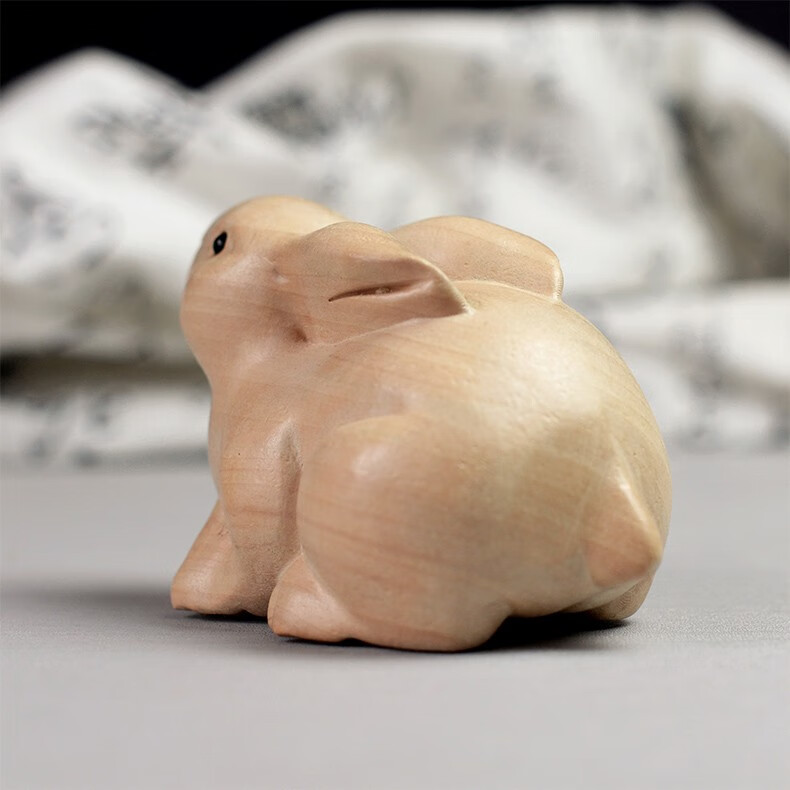 兴润阁桃木雕刻兔子十二生肖兔摆件木质兔子属兔中号