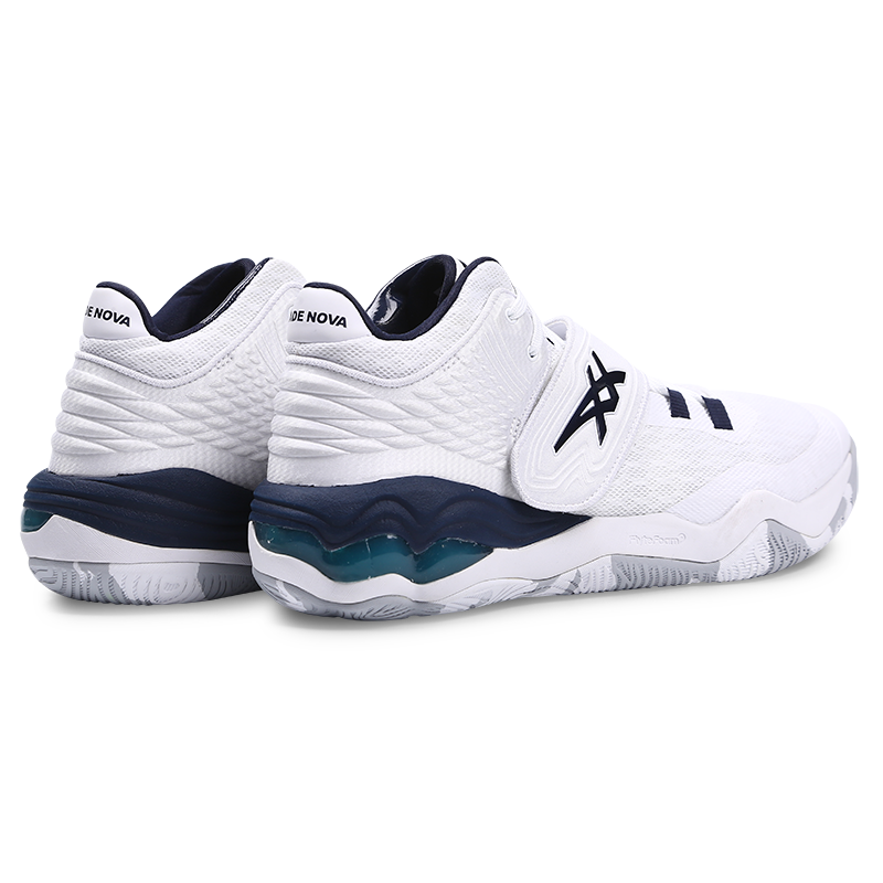 asics亚瑟士篮球鞋invade nova缓震耐磨实战场上球鞋男 白深蓝1061a