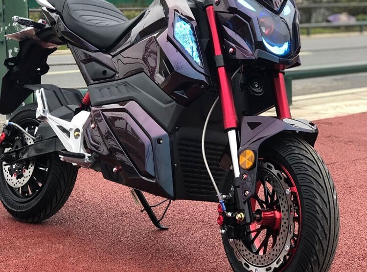 九成新m5小猴子电动车到货可骑电动摩托车电池可以旧换新升级 白色