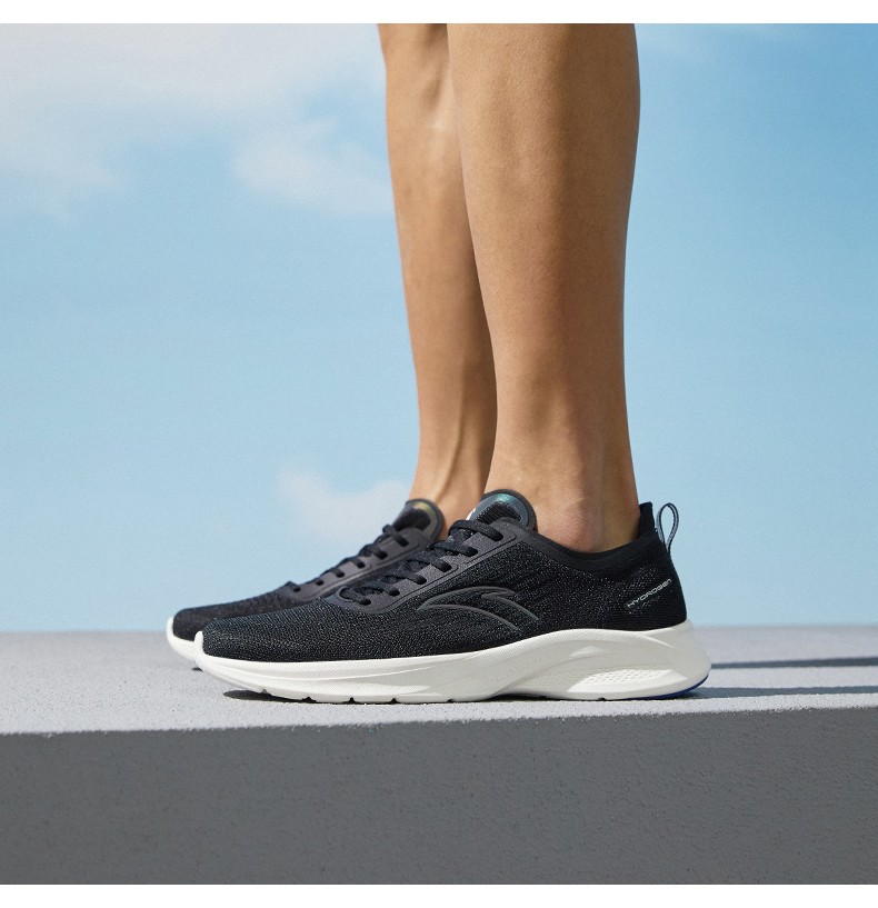 0】安踏跑步鞋男透气呼吸网面舒适包裹防滑减震回弹运动鞋子男 象牙白