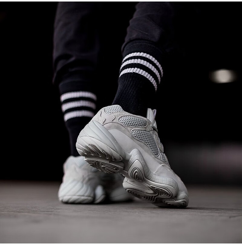 阿迪达斯adidas yeezy 500 海盐 盐渍 男女同款椰子500 复古 老爹鞋