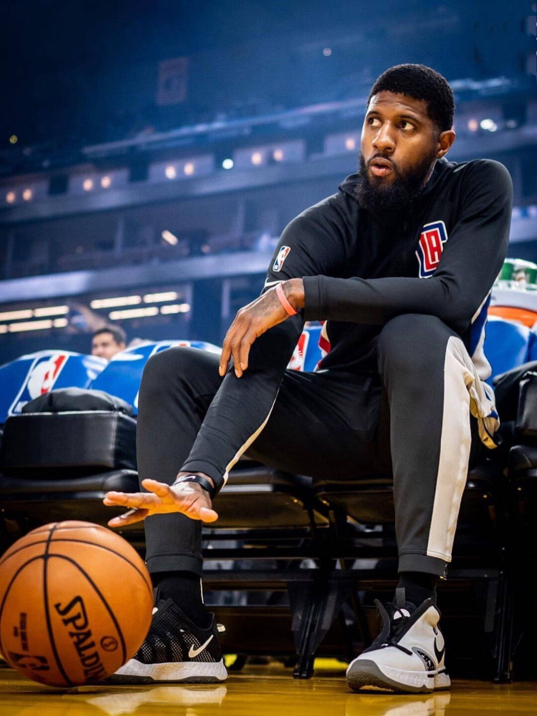 nike耐克男子篮球鞋pg 4 ep 泡椒全掌air气垫保罗乔治4代实战运动战靴