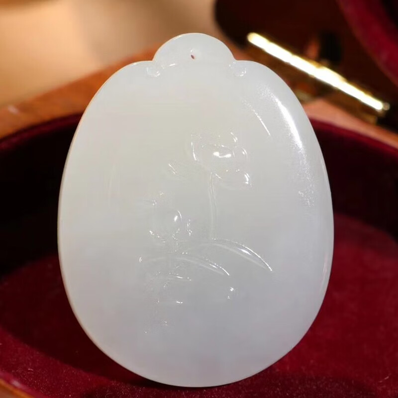 发源地和田玉烟紫一品清廉吊坠玉质细腻温润男女玉坠项链挂件玉牌玉石